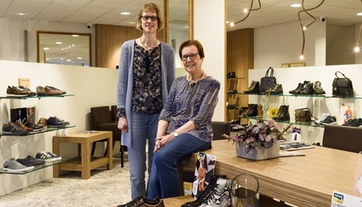 Gevangene daarna Garderobe Caroline Basemans is de vierde generatie in de schoenen